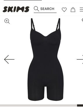 SKIMS Black Shapewear Bodysuit S/M